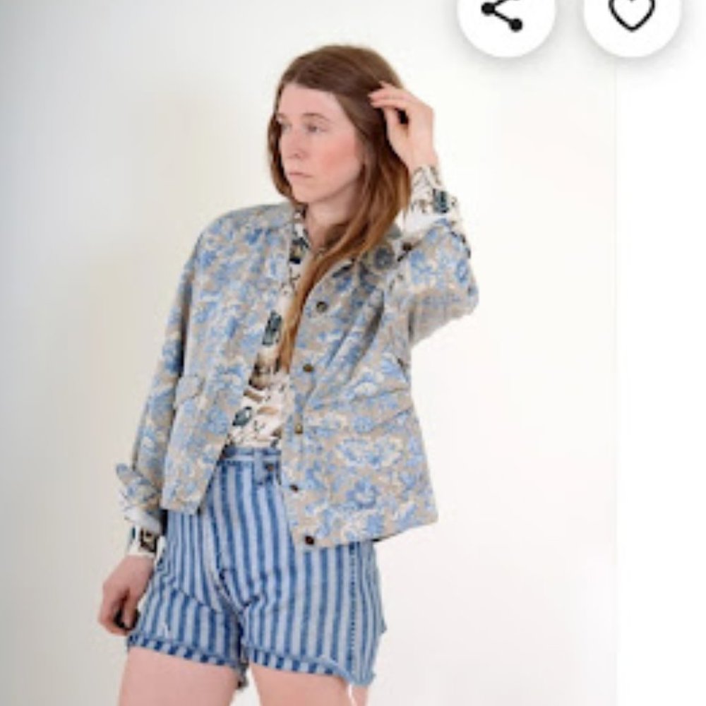 Vintage 90s Floral Boxy Jean Jacket Cropped Shacket Pockets by Liz Wear Trendy - Picture 11 of 11